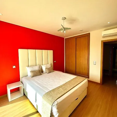 Funtastic With Pool ヴィラ *