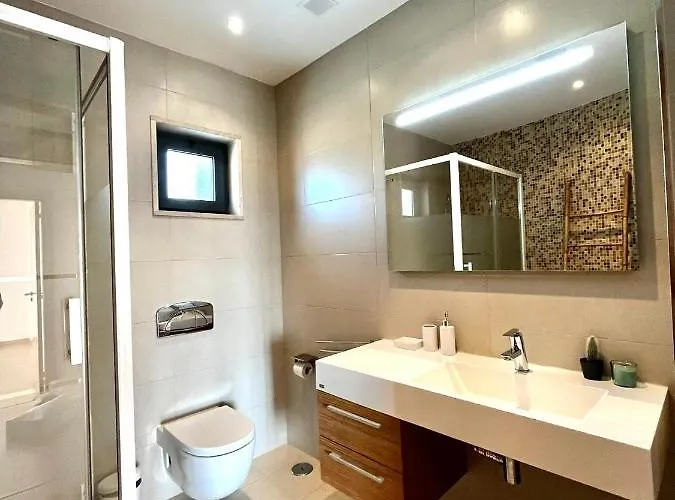 Funtastic With Pool فيلة *